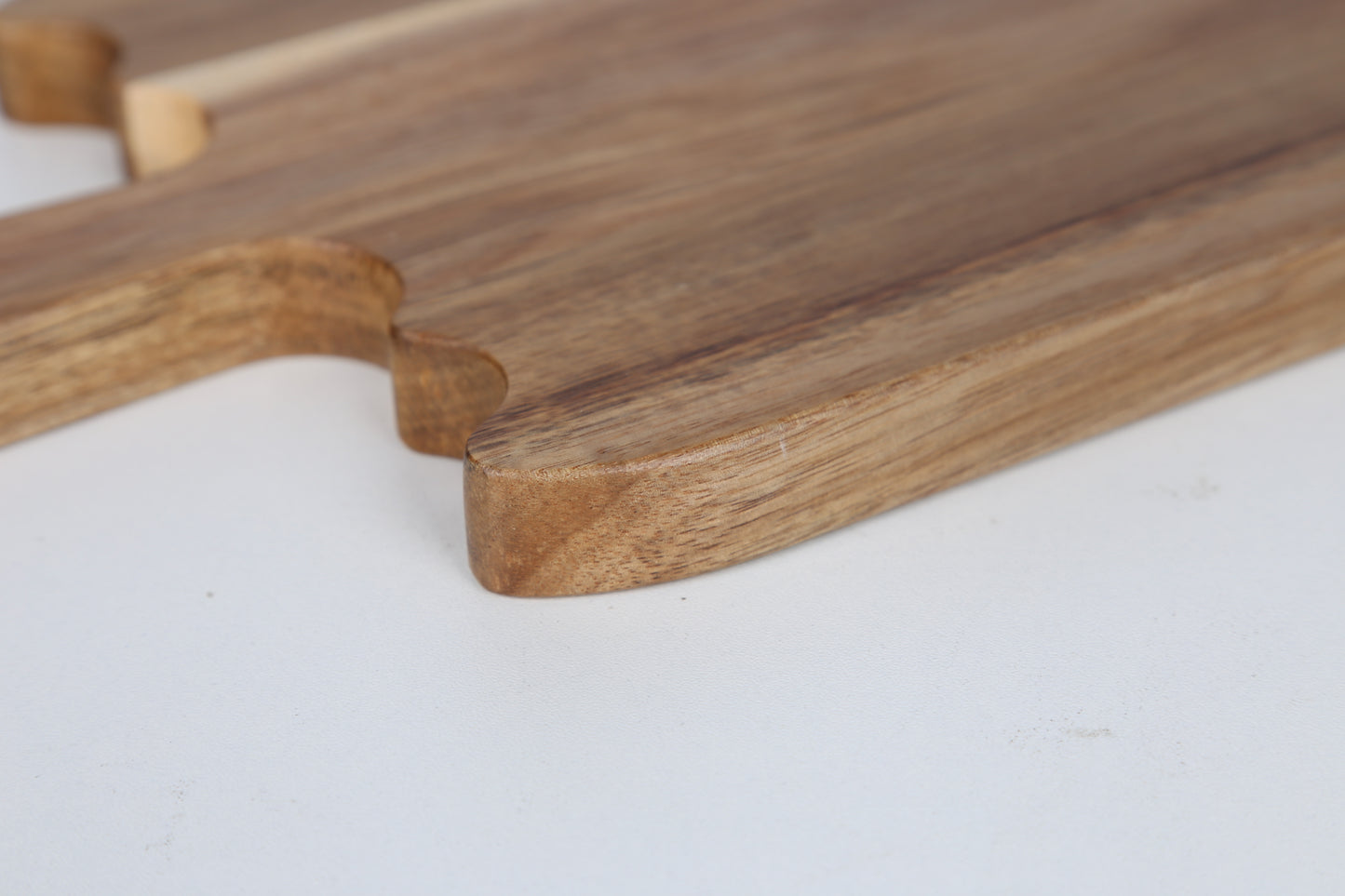 新製品 カッティングボード 2サイズ 2材種