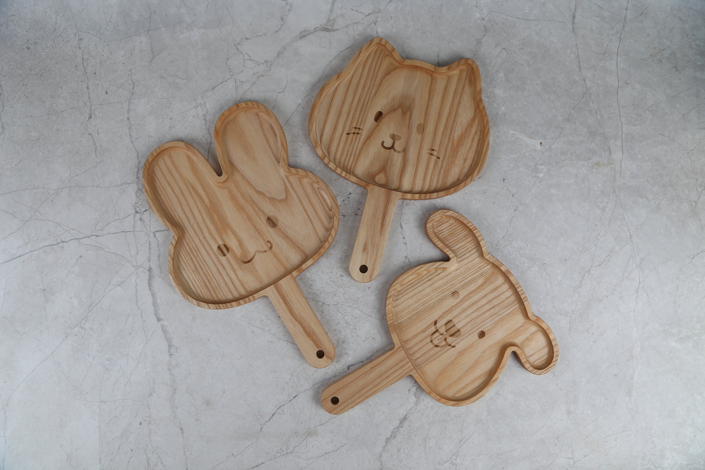 可愛い動物トレーアッシュ材