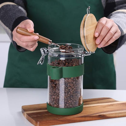 KKC コーヒー豆キャニスター ガラス コーヒー豆保存容器付属のスプーン 密閉 気密ボトル 保存瓶 食品保存ボトル密封容器 貯蔵 砂糖 紅茶 珈琲豆 ガラスびん 1200ML 深グリーン